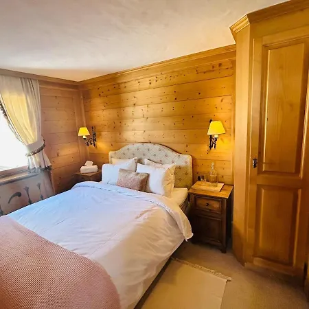 Enjoy Breathtaking View In Luxury Saanen